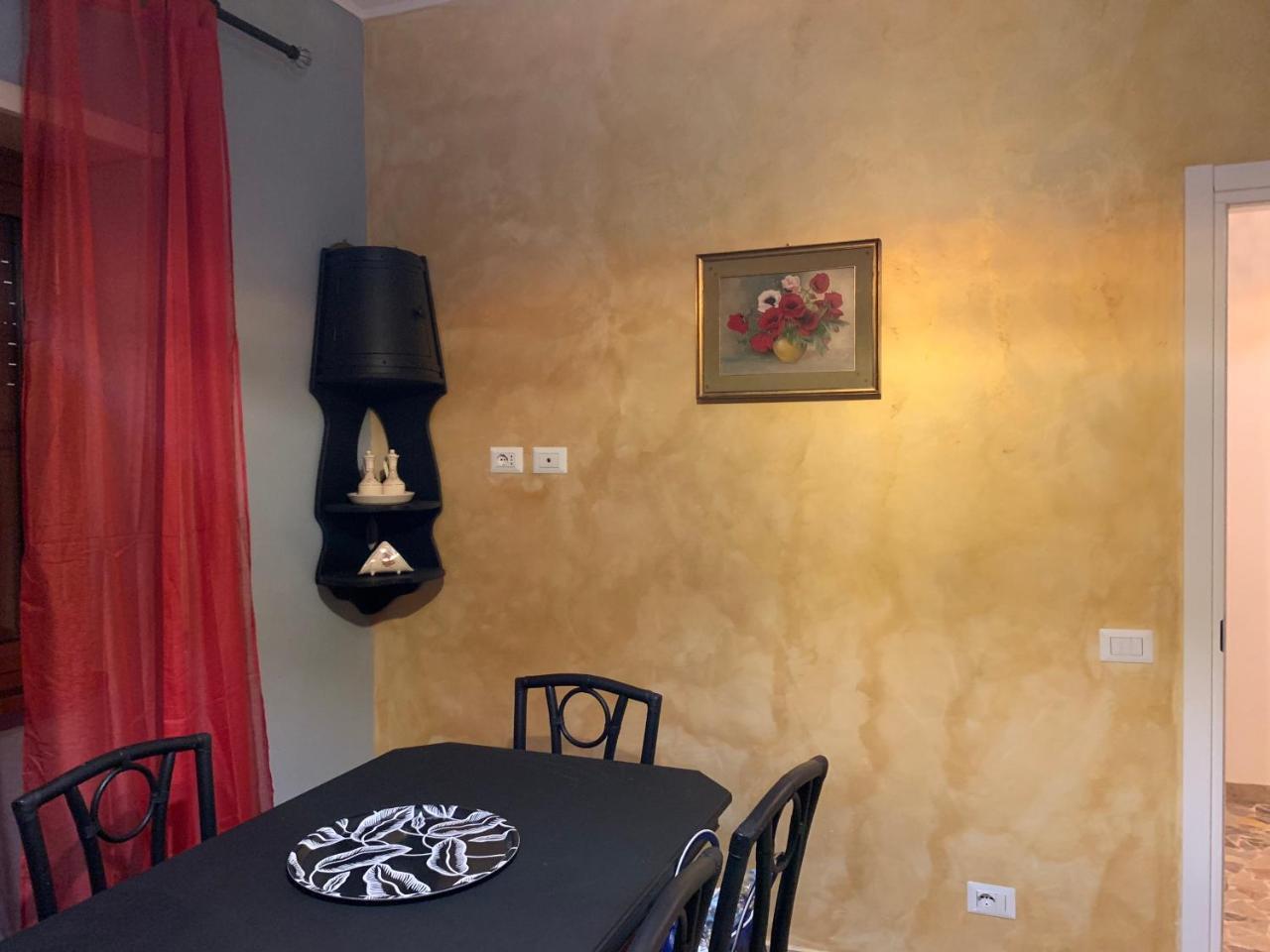 Fiumicinoa57 Acomodação com café da manhã Exterior foto